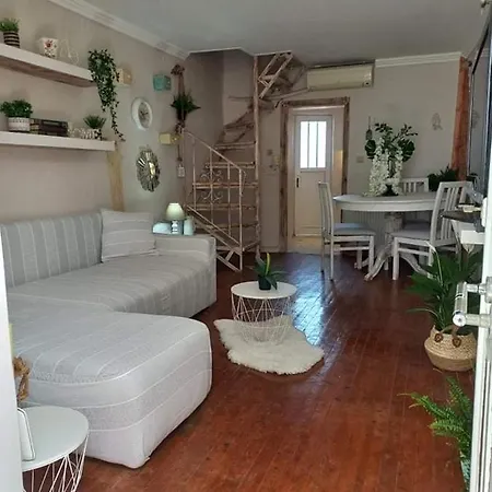 Apartment Sweet *